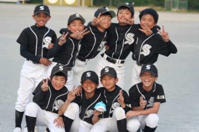 旭丘スカイシャークス