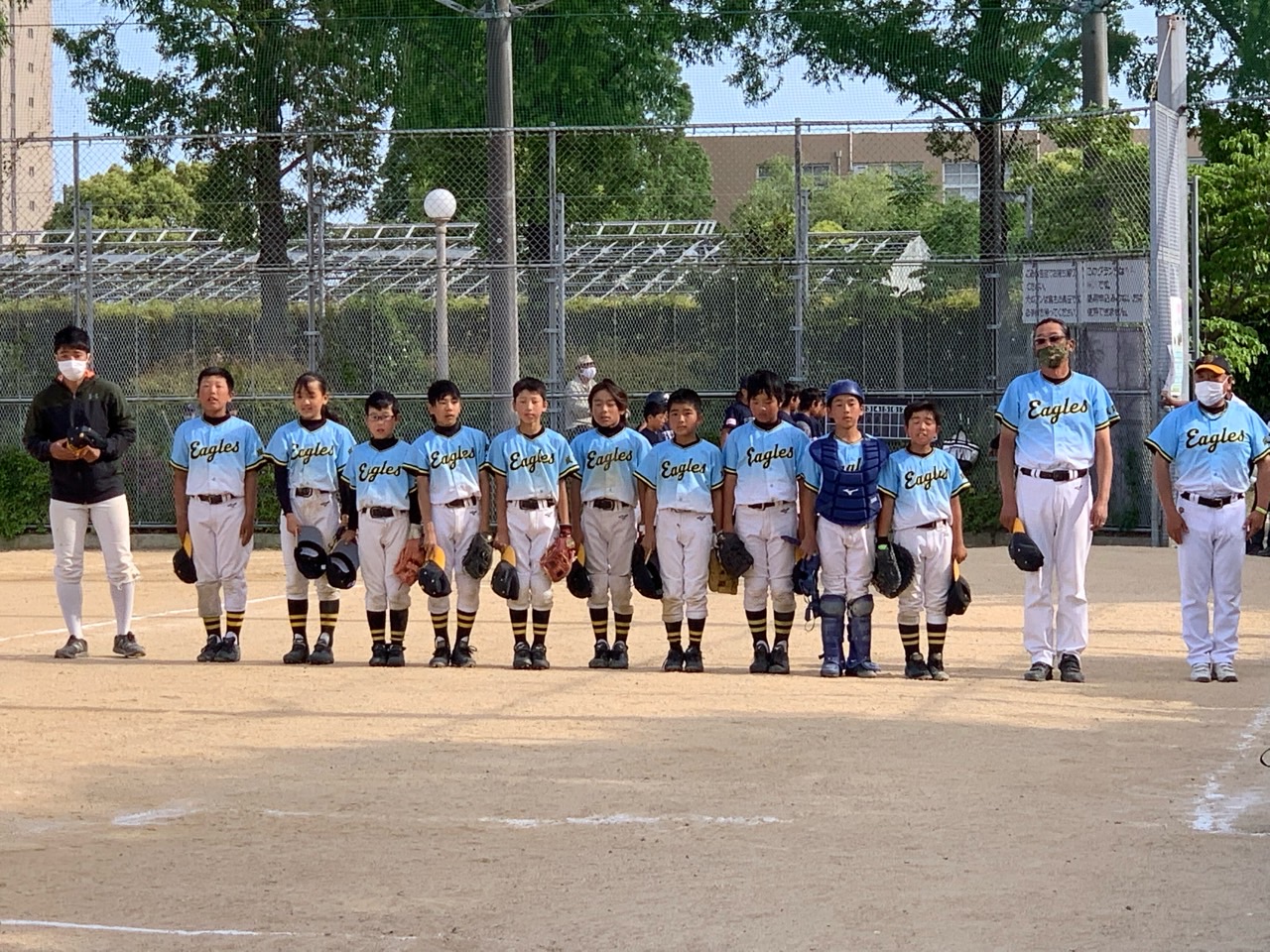 成育イーグルス